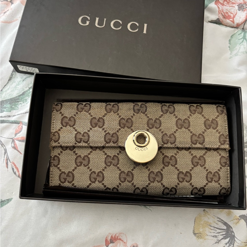 Gucci Pink and Brown Monogram Wallet